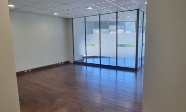 Se arrienda amplia y moderna oficina ubicado en el 6 piso del EDIFICIO CENTRO PLAZA, COCHRANE 635, CONCEPCION