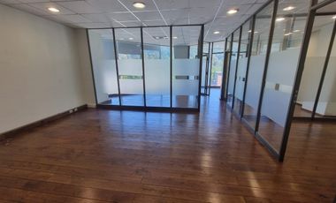 Se arrienda amplia y moderna oficina ubicado en el 6 piso del EDIFICIO CENTRO PLAZA, COCHRANE 635, CONCEPCION