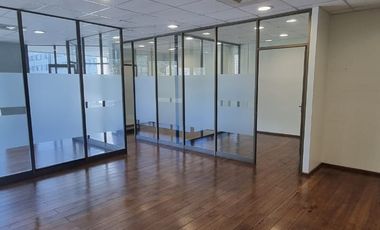 Se arrienda amplia y moderna oficina ubicado en el 6 piso del EDIFICIO CENTRO PLAZA, COCHRANE 635, CONCEPCION