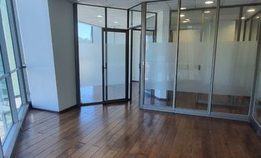 Se arrienda amplia y moderna oficina ubicado en el 6 piso del EDIFICIO CENTRO PLAZA, COCHRANE 635, CONCEPCION