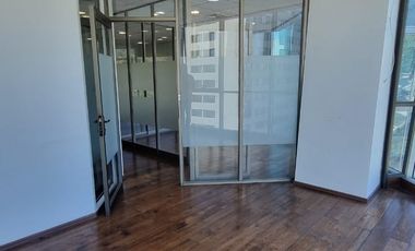 Se arrienda amplia y moderna oficina ubicado en el 6 piso del EDIFICIO CENTRO PLAZA, COCHRANE 635, CONCEPCION