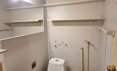 DEPTO 4DORMITORIOS, 2 BAÑOS, 1 ESTACIONAMIENTO COMPARTIDO, GASTOS COMUNES INCLUIDOS