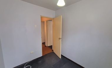 DEPTO 4DORMITORIOS, 2 BAÑOS, 1 ESTACIONAMIENTO COMPARTIDO, GASTOS COMUNES INCLUIDOS
