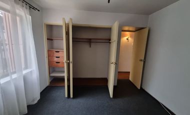 DEPTO 4DORMITORIOS, 2 BAÑOS, 1 ESTACIONAMIENTO COMPARTIDO, GASTOS COMUNES INCLUIDOS