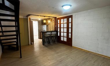 SE VENDE CASA EN EL PALOMAR
