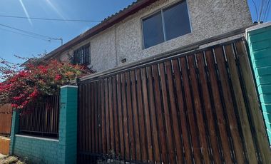 SE VENDE CASA EN EL PALOMAR