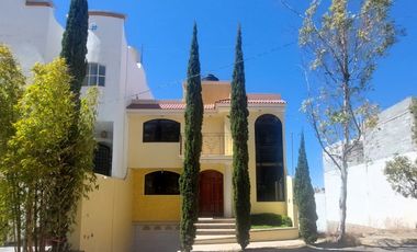 CASA AMUEBLADA EN RENTA VILLAS DEL TEPOZAN ZACATECAS ZAC