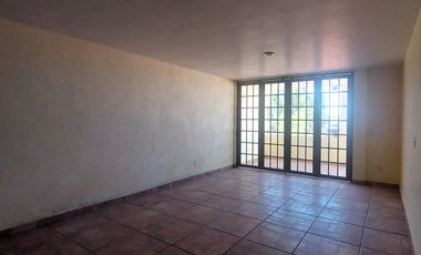 CASA AMUEBLADA EN RENTA VILLAS DEL TEPOZAN ZACATECAS ZAC