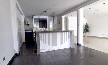 DEPARTAMENTO 131 METROS EN LOS CEDROS DE VILLA SEGUNDO PISO