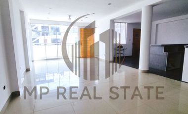 DEPARTAMENTO 131 METROS EN LOS CEDROS DE VILLA SEGUNDO PISO