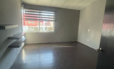 Casa en Venta; Fracc. Revolución en Tlaquepaque, Jalisco.