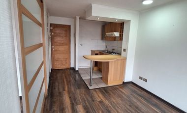 En Venta Departamento 2300 UF, Cercano A Metro Santa Isabel