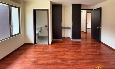 Hermosa Casa de 4 habitaciones sector Molinopamba