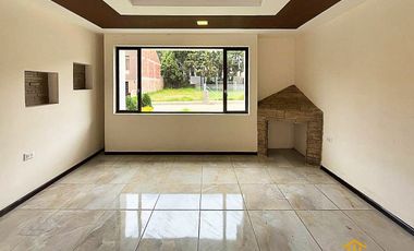 Hermosa Casa de 4 habitaciones sector Molinopamba