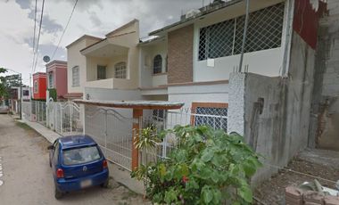 CASA EN VENTA EN COLONIA LOS PRESIDENTES, TUXTLA GUTIERREZ, CHIAPAS