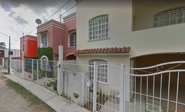 CASA EN VENTA EN COLONIA LOS PRESIDENTES, TUXTLA GUTIERREZ, CHIAPAS
