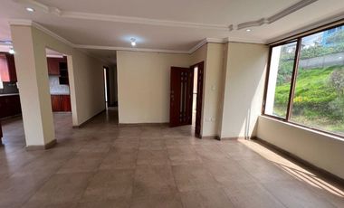 En venta casa rentera en Azogues.