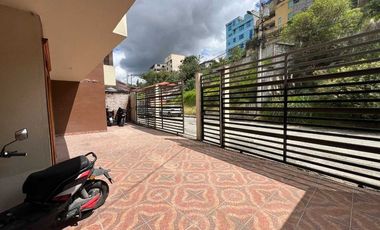 En venta casa rentera en Azogues.