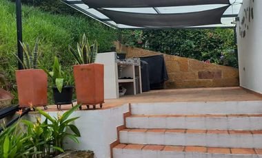 SE VENDE CASA EN CONJUNTO CERRADO EN MONIQUIRA