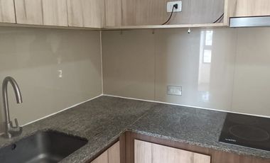 Venta de departamento cercano a estación de metro Plaza Chacabuco. Edificio Hipódromo Chile 1640 Piso 4  (2d 1b).