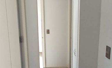 Venta de departamento cercano a estación de metro Plaza Chacabuco. Edificio Hipódromo Chile 1640 Piso 4  (2d 1b).