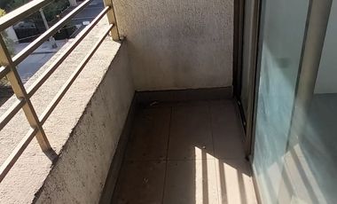 Venta de departamento cercano a estación de metro Plaza Chacabuco. Edificio Hipódromo Chile 1640 Piso 4  (2d 1b).