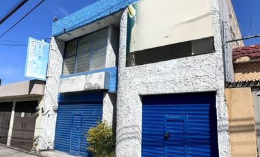 Local comercial / oficina o propiedad en Venta con uso comercial en Av. Industrias, Fracc. Valle Dorado.