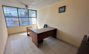 Local comercial / oficina o propiedad en Venta con uso comercial en Av. Industrias, Fracc. Valle Dorado.
