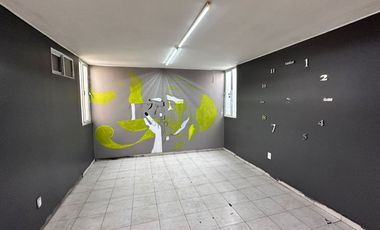 Local comercial / oficina o propiedad en Venta con uso comercial en Av. Industrias, Fracc. Valle Dorado.