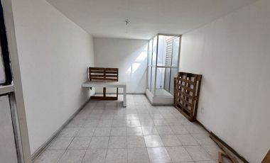 Local comercial / oficina o propiedad en Venta con uso comercial en Av. Industrias, Fracc. Valle Dorado.
