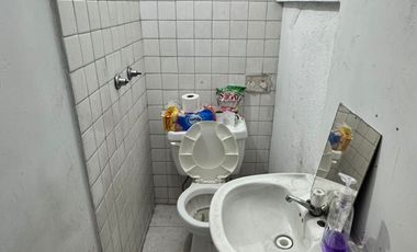 Local comercial / oficina o propiedad en Venta con uso comercial en Av. Industrias, Fracc. Valle Dorado.