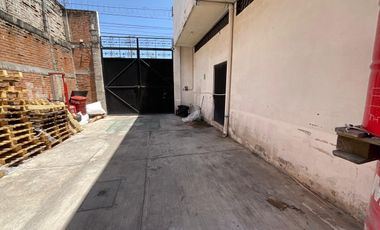 Renta bodega con punto de venta sobre av adolfo lópez mateos a unos pasos de av madero poniente