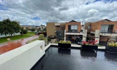 ARRIENDO CASA EN BADALONA, CAJICÁ – CUNDINAMARCA.