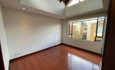 ARRIENDO CASA EN BADALONA, CAJICÁ – CUNDINAMARCA.