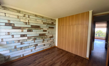 Se Vende Departamento 4 Dormitorios, 3 Baños 2 E Y 1 Bodega