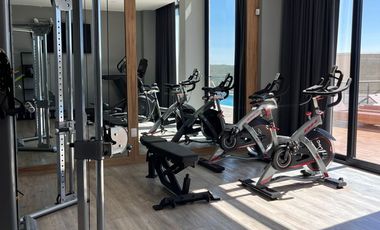 DEPARTAMENTO EN RENTA EN CAÑADAS DEL LAGO  3 RECS, 3 BAÑOS, ALBERCA., VISTA ESPECTACULAR