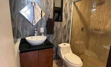 DEPARTAMENTO EN RENTA EN CAÑADAS DEL LAGO  3 RECS, 3 BAÑOS, ALBERCA., VISTA ESPECTACULAR