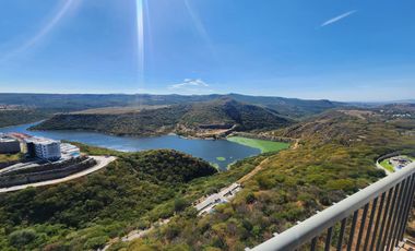 DEPARTAMENTO EN RENTA EN CAÑADAS DEL LAGO  3 RECS, 3 BAÑOS, ALBERCA., VISTA ESPECTACULAR