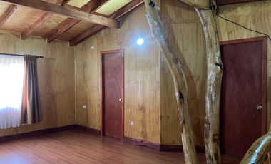 Se Vende Hermosa Casa Rústica en Nontuelá –, Futrono, Región de Los Ríos.