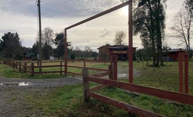Se Vende Hermosa Casa Rústica en Nontuelá –, Futrono, Región de Los Ríos.