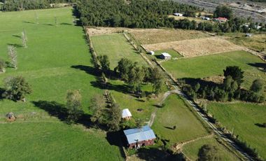 Se Vende Hermosa Casa Rústica en Nontuelá –, Futrono, Región de Los Ríos.