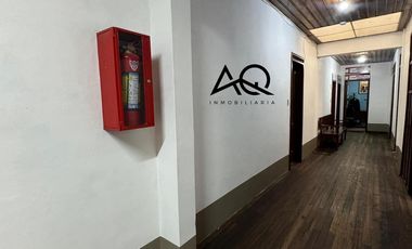 Casa rentera en venta en el centro de Loja