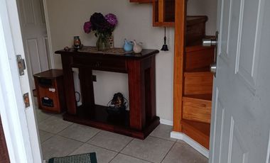 Impecable casa en condominio Los Robles