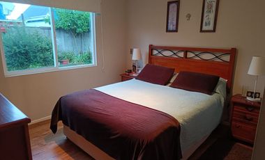 Impecable casa en condominio Los Robles