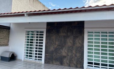 CASA EN VENTA EN LAGOS DE MORELOS, JAL