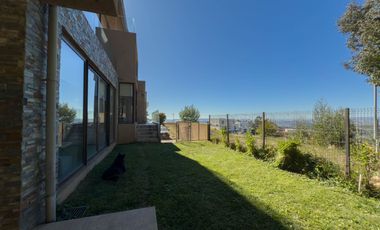 Casa en condominio, Andalué · Venta UF 24.500