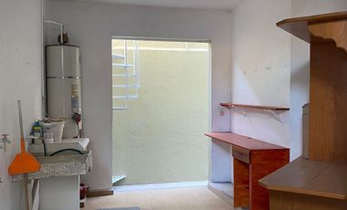 RENTO EN CUERNAVACA AMPLIA CASA, 4 RECÁMARAS. ZONA NORTE