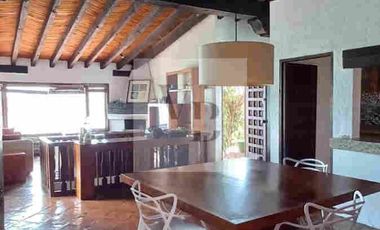 Venta de casa con vista al Lago