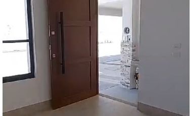 RENTA DE CASA EN SACROMONTE SALIDA LEON SILAO A UN LADO DE MAYORAZGO