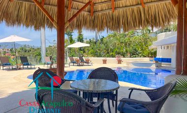 Villa de Lujo en renta vacacional, con Vista al Mar y Alberca Privada